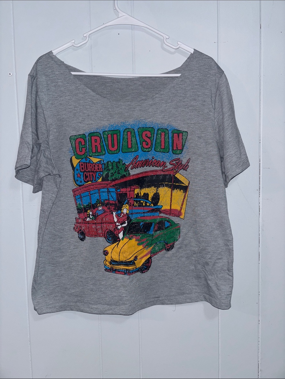 Cruisin' Graphic Short Sleeve Tee